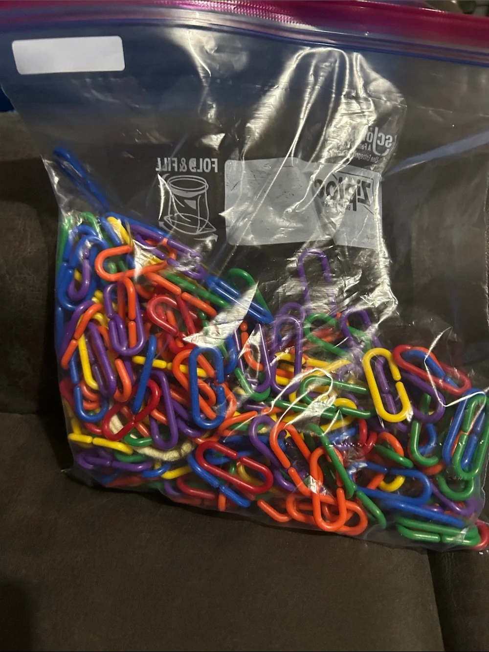 Colorful Plastic Linking Chains for Kids - Multicolor